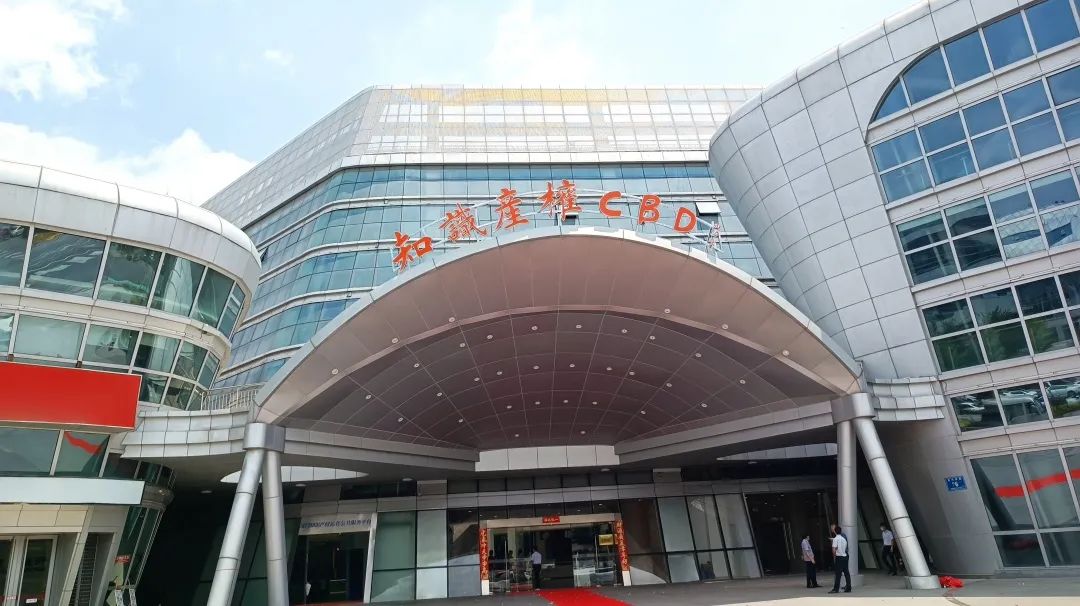 33333-8 pg国际-不凡成就非凡,相信品牌的力量