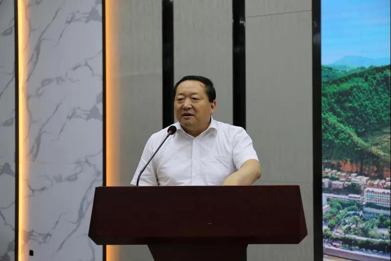 2 pg国际-不凡成就非凡,相信品牌的力量